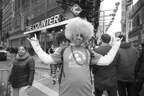 Seattle Sea Hawk Fans rampage in NYC 